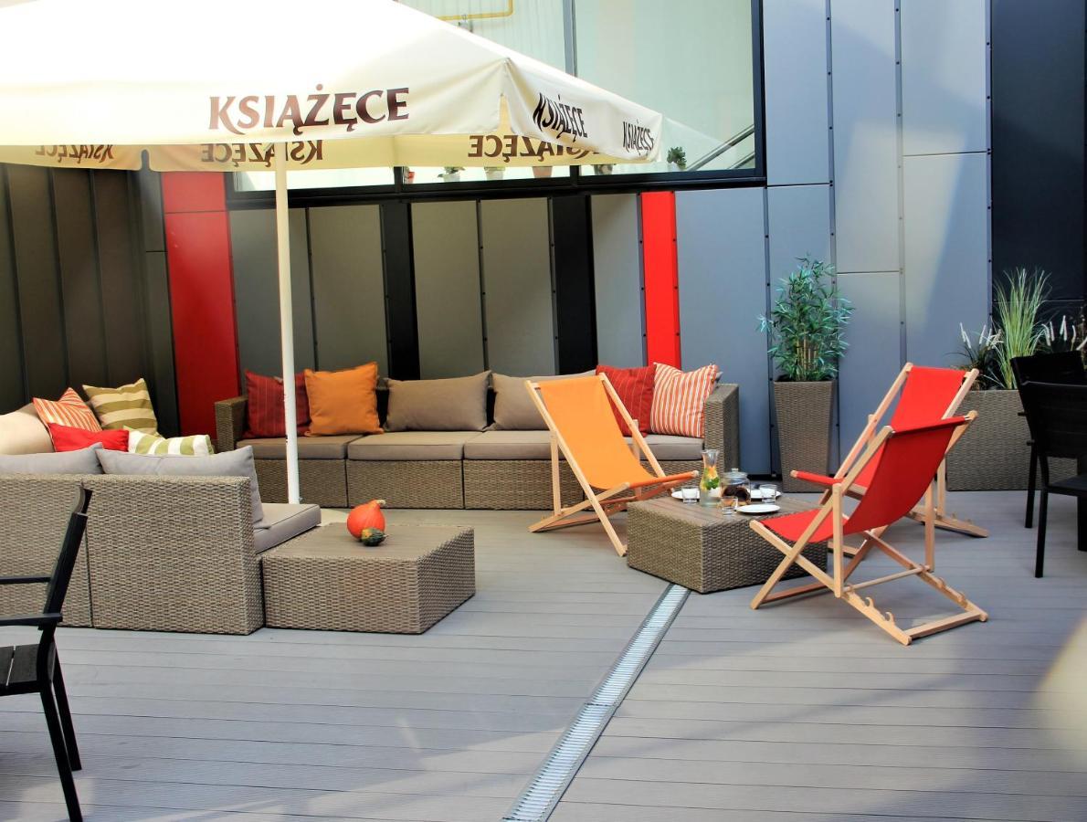 Active Hotel Wrocław Buitenkant foto