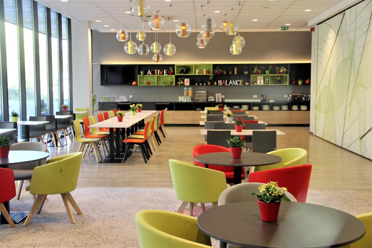 Active Hotel Wrocław Buitenkant foto