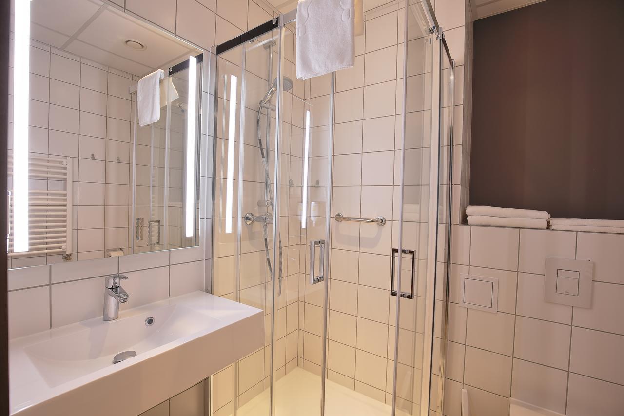 Active Hotel Wrocław Buitenkant foto